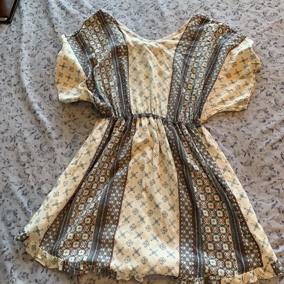 Flowy dress - Picture 2 of 3